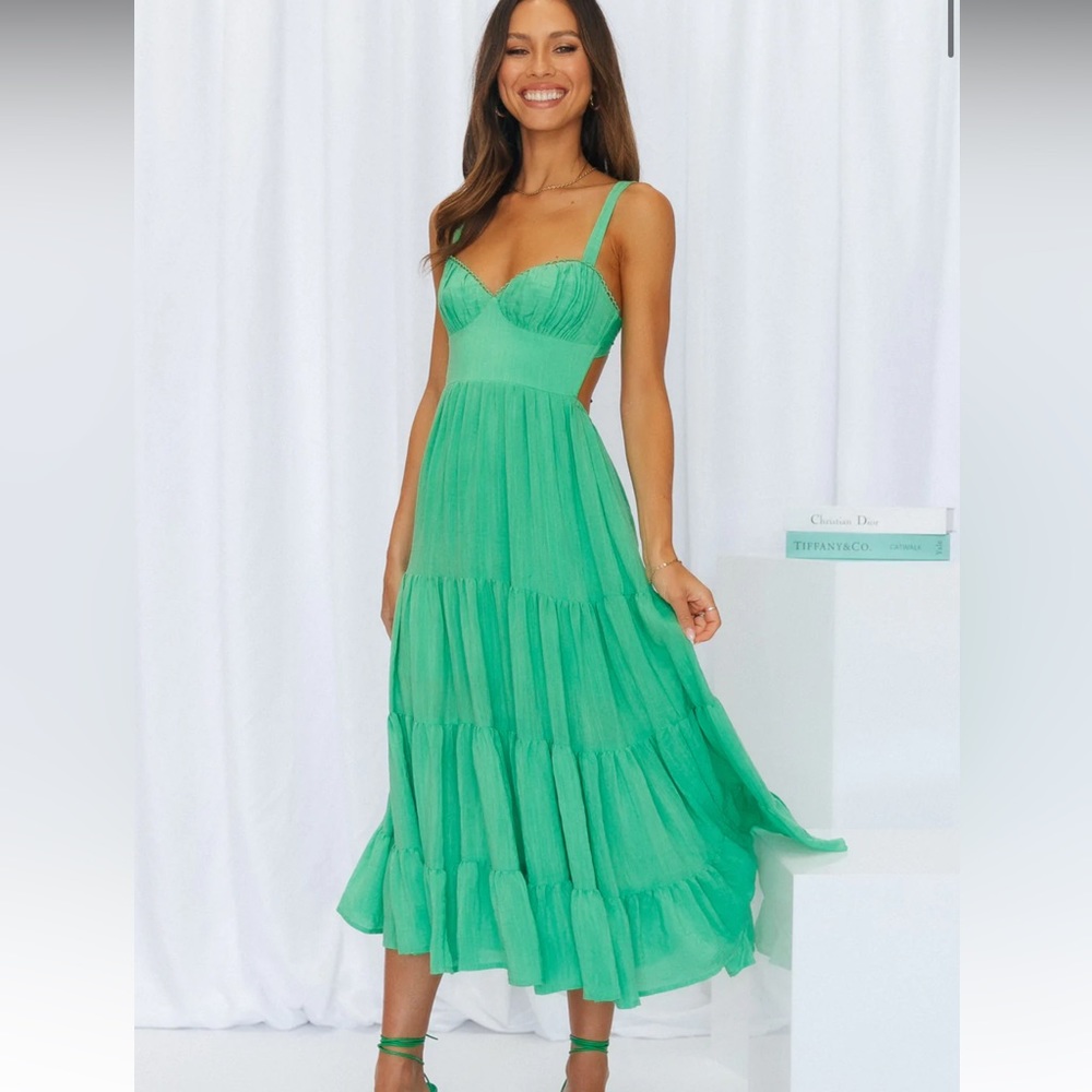 Green midi dress